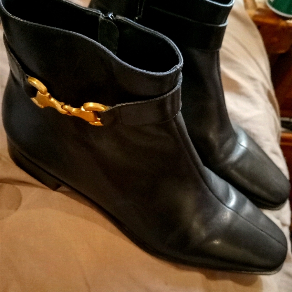 Women's Boots